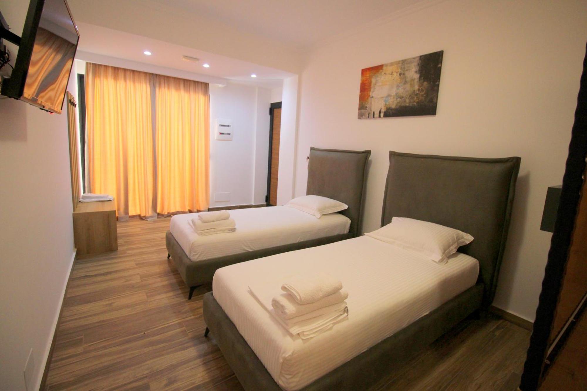 Ortus Rooms Саранда Екстер'єр фото