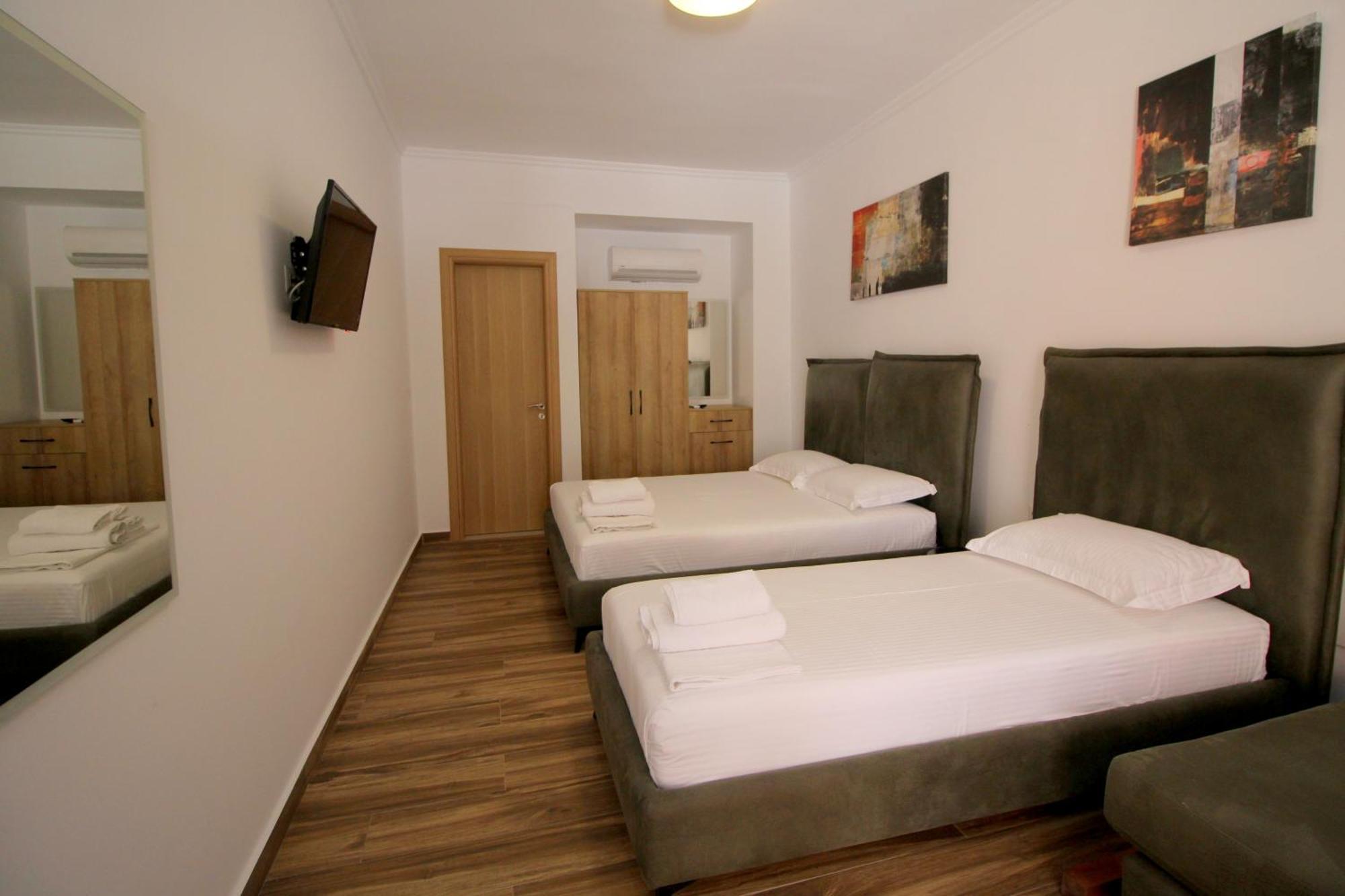 Ortus Rooms Саранда Екстер'єр фото